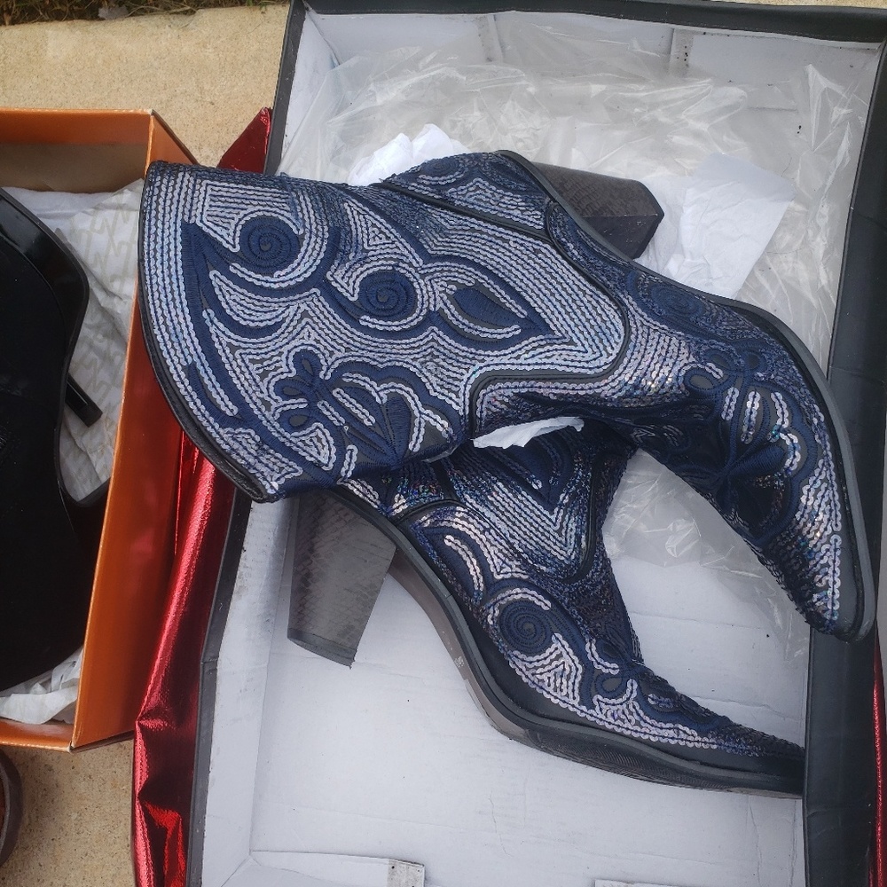 Womens Cowboy boots